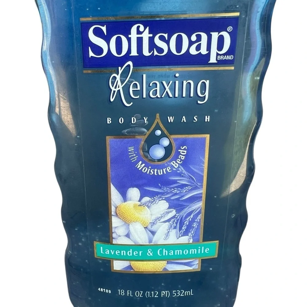 SoftSoap Relaxing Body Wash with Moisture Beads Lavender & Chamomile 75% Full